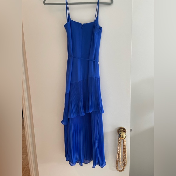 Chelsea28 - Royal blue tiered midi dress - Picture 4 of 6